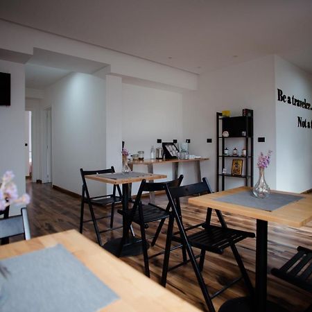 7Seven Hotel Korce Extérieur photo