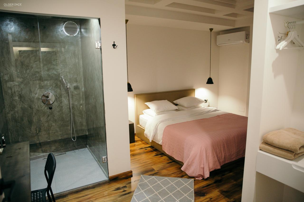 7Seven Hotel Korce Extérieur photo