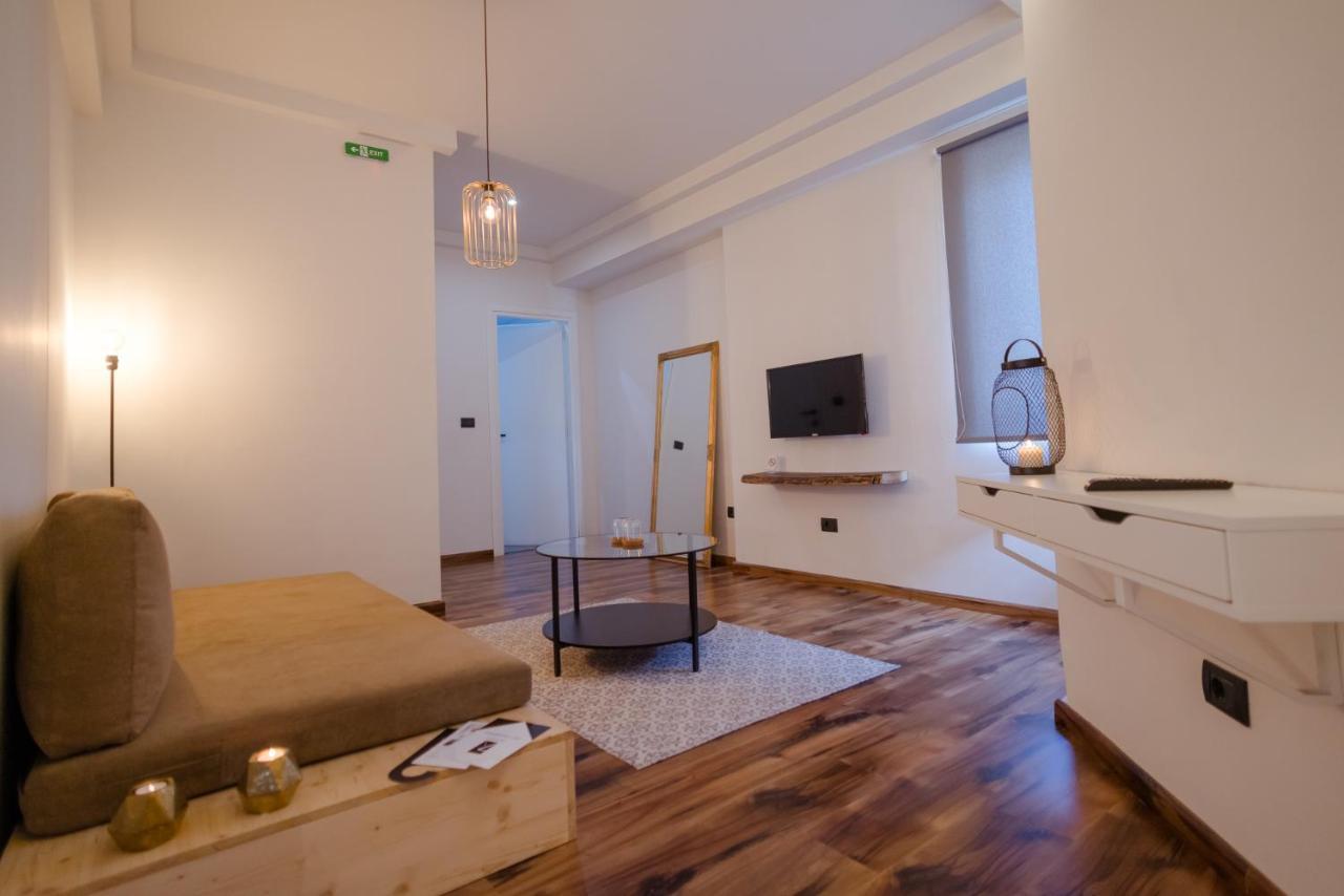 7Seven Hotel Korce Extérieur photo